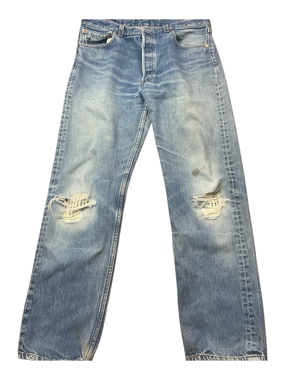 Vintage Levi’s 501 button fly medium wash straight leg jeans 33 x 31 Mexico